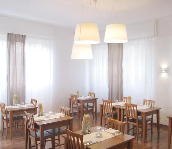 Hotel Gloria 3*